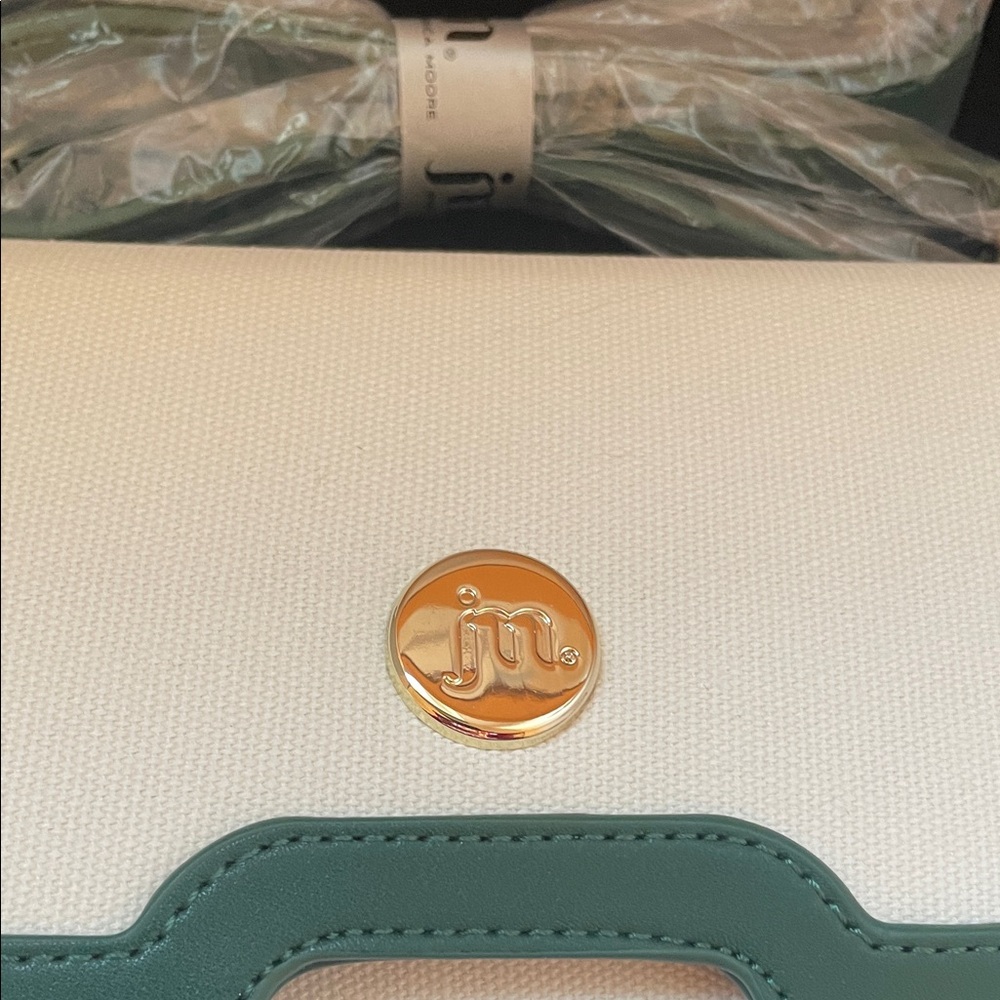 NWOT Jessica Moore Cream & Green Crossbody Bag - Picture 7 of 9